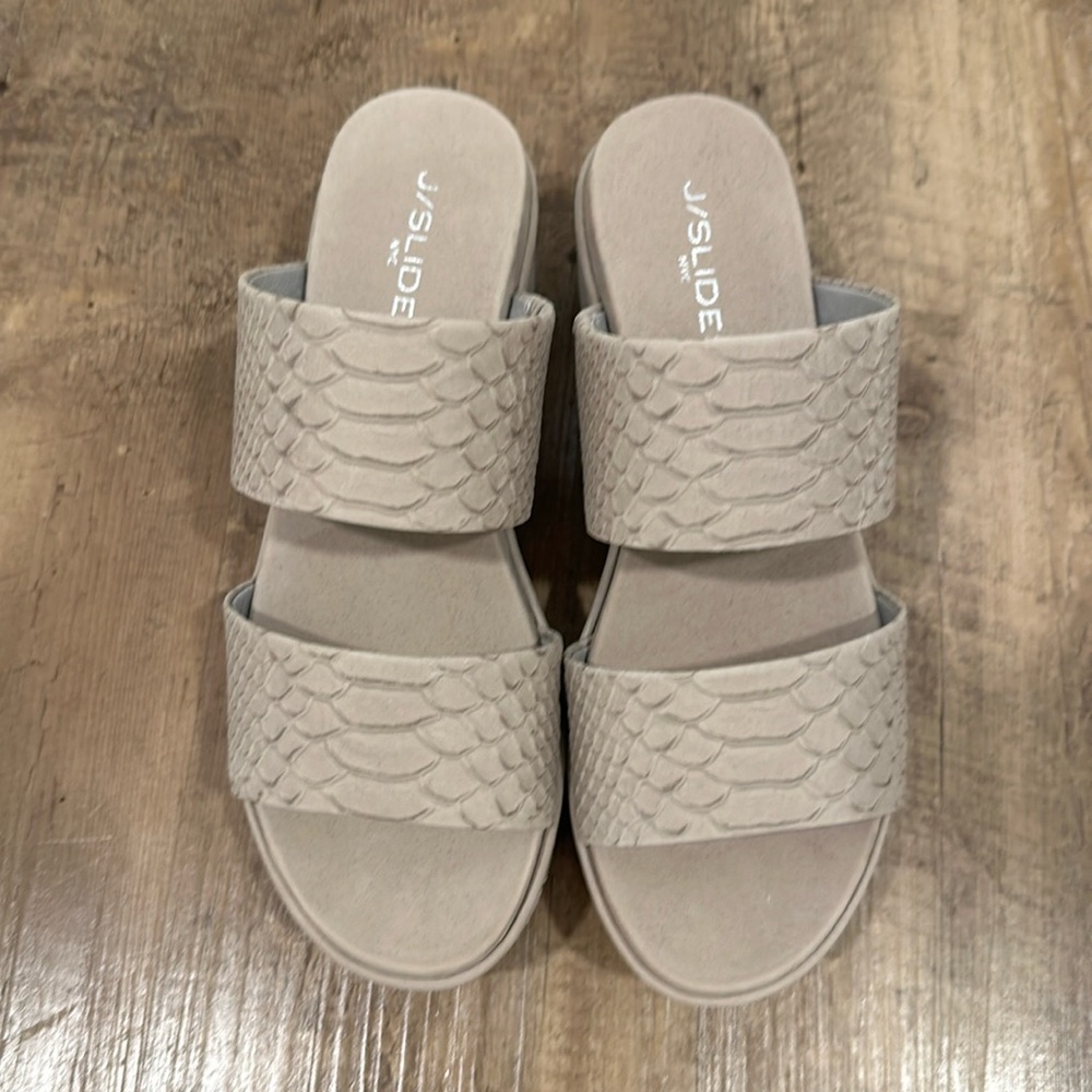 J/Slides NYC Tan Snake Embossed Wedge Sandal size 7